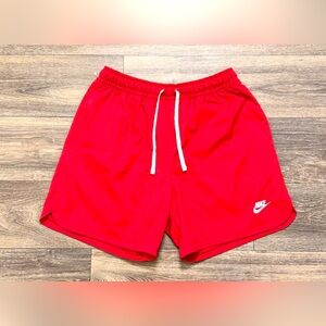 Nike lose fit shorts